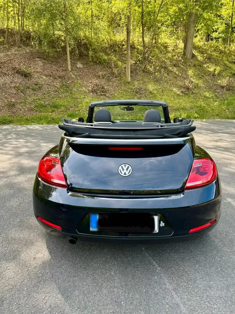 Usata VW Beetle Cabriolet 105 CV (77 kW) 2013 Nero Cabrio