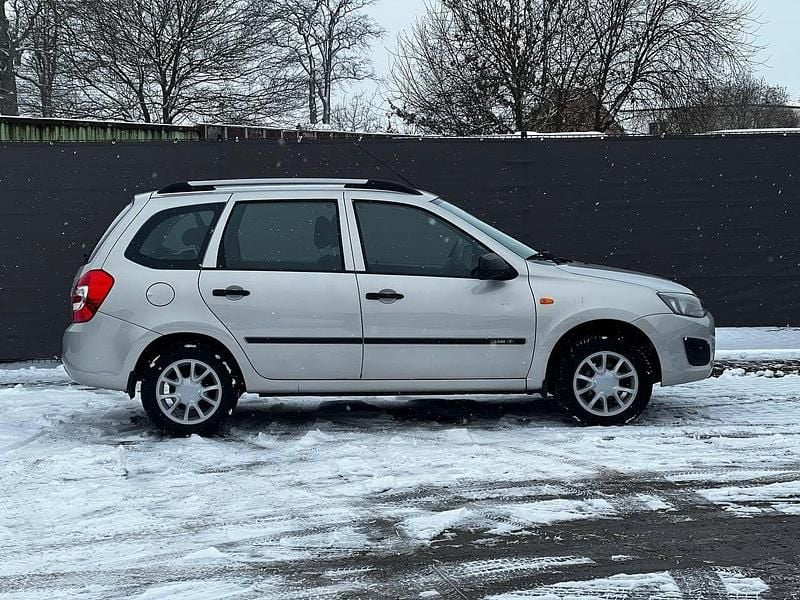 Gebraucht Lada Kalina 87 PS (63 kW) 2015 Grau Kombi