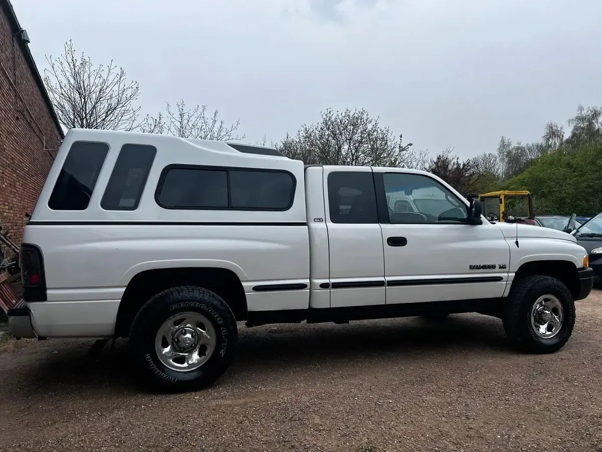 Gebraucht Dodge Ram 238 PS (175 kW) 1999 Weiß Pickup