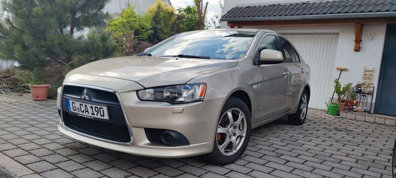 Gold Gebraucht 2009 Mitsubishi Lancer Inform Limousine | 4.000 € (Superpreis) - Bild 1/4