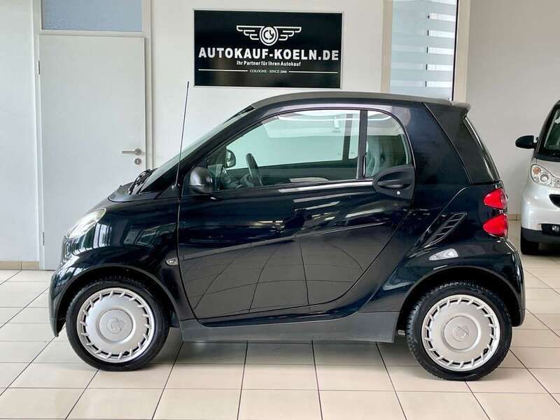Schwarz Gebraucht 2007 Smart ForTwo Coupé Pure Coupé | 4.495 € (Teuer) - Bild 1/4