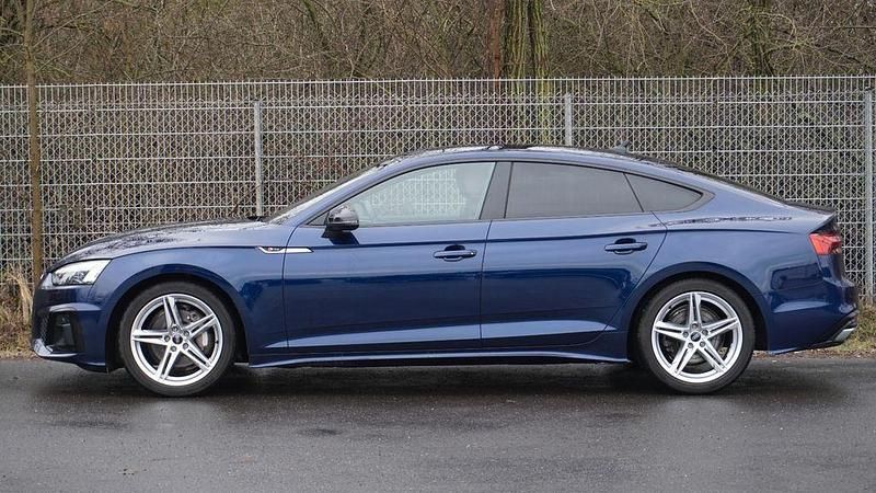 Gebraucht Audi A5 S-Line 204 PS (150 kW) 2024 Blau Limousine