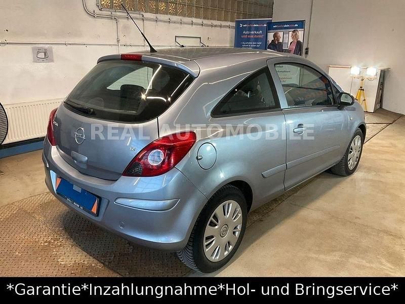 Second-hand Opel Corsa Edition 80 CP (58 kW) 2007 Argintiu Hatchback