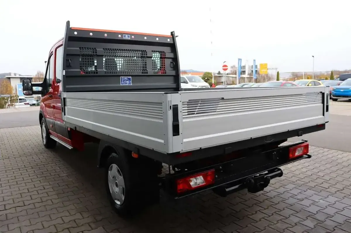 Neu Ford Transit Trend 131 PS (96 kW) 2025 Race red Van / Kleinbus