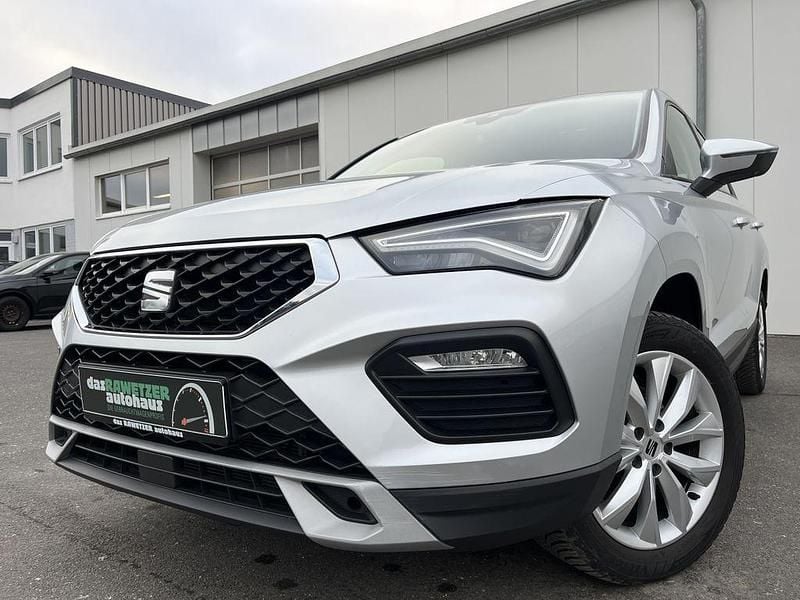 Reflexsilber Gebraucht 2024 Seat Ateca Style SUV | 22.460 € (Superpreis) - Bild 1/4