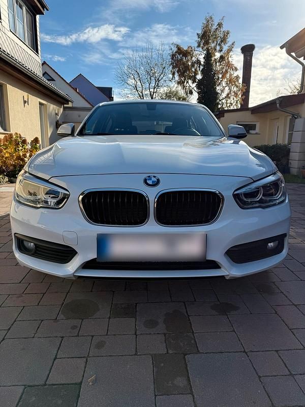 Gebraucht BMW 116 109 PS (80 kW) 2016 Weiß Kleinwagen