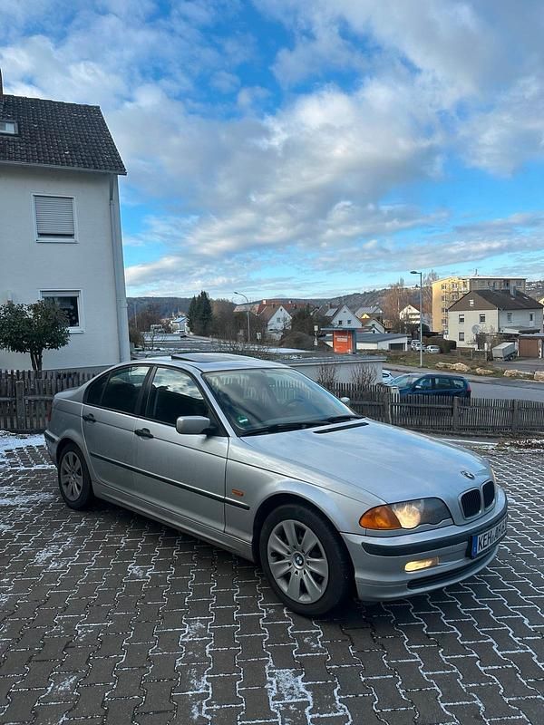 Silber Gebraucht 1999 BMW 316 Shadowline Limousine | 1.800 € (Guter Preis) - Bild 1/4