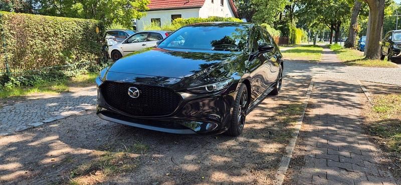 Schwarz Gebraucht 2023 Mazda 3 Homura-Line Kleinwagen | 21.999 € (Guter Preis) - Bild 1/4