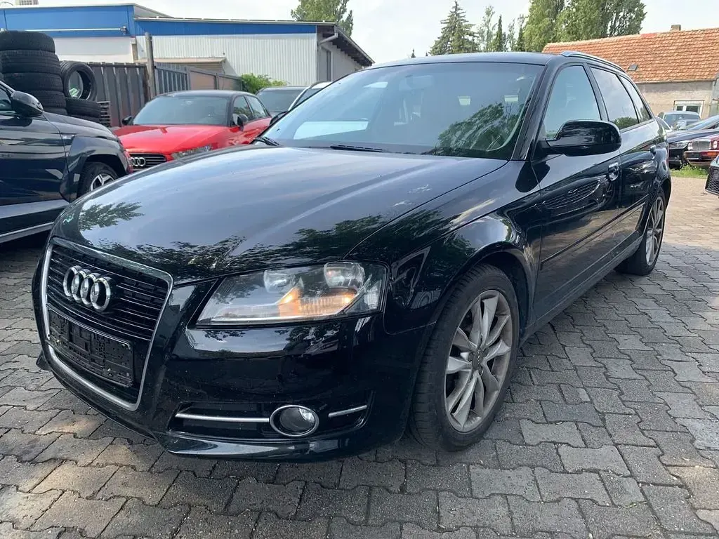 Gebraucht Audi A3 Ambition 160 PS (117 kW) 2011 Schwarz Kleinwagen
