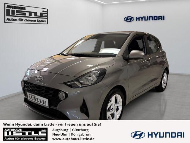Gebraucht Hyundai i10 Trend 84 PS (61 kW) 2022 Braun Kleinwagen