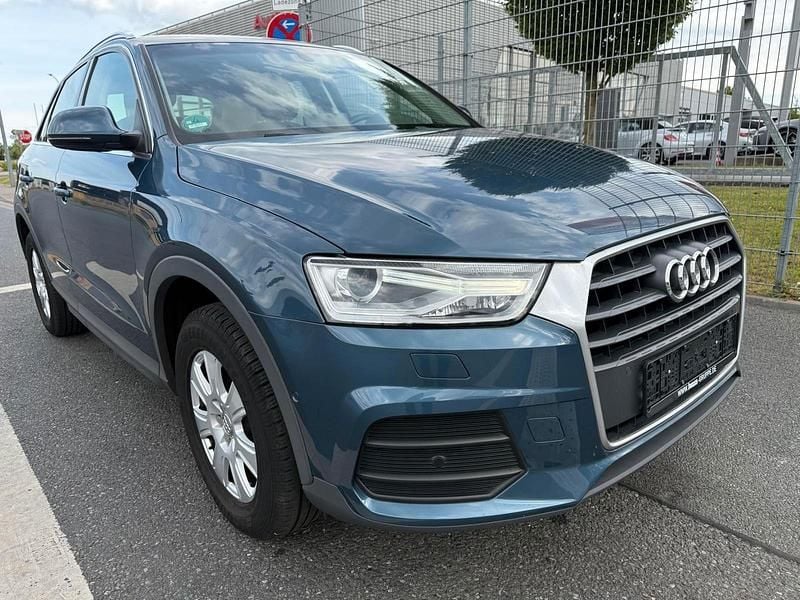 Gebraucht Audi Q3 Sport 150 PS (110 kW) 2017 Blau SUV
