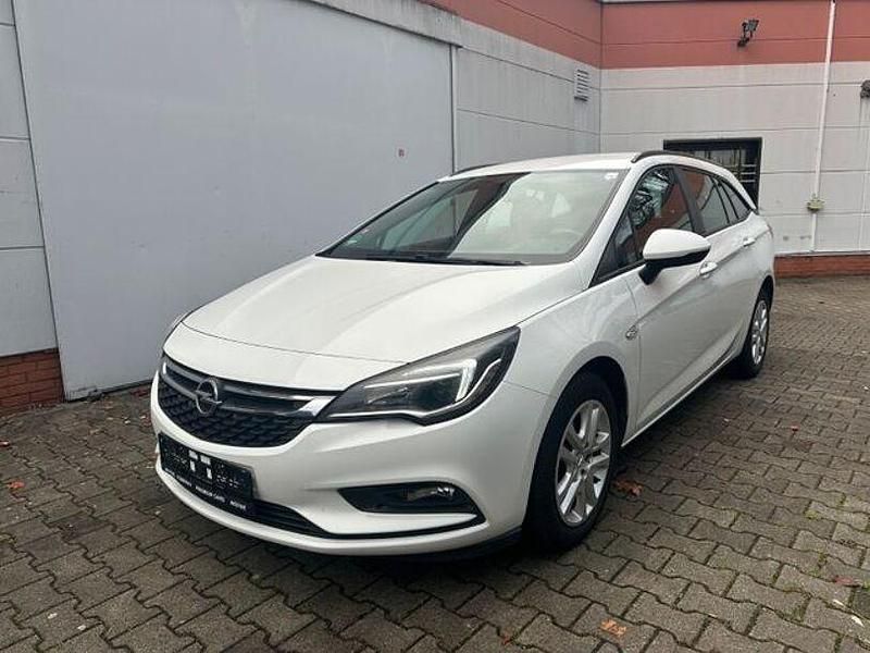 Weiß Gebraucht 2018 Opel Astra Edition Kombi | 7.900 € (Guter Preis) - Bild 1/4
