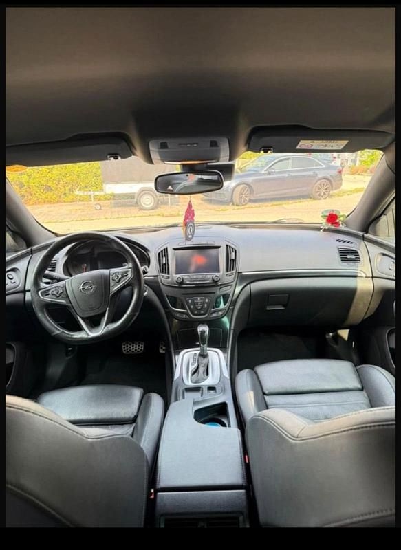 Gebraucht Opel Insignia 170 PS (125 kW) 2016 Schwarz Kombi