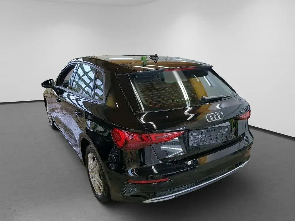 Brugt Audi A3 Advanced 150 HK (110 kW) 2022 Sort Sedan