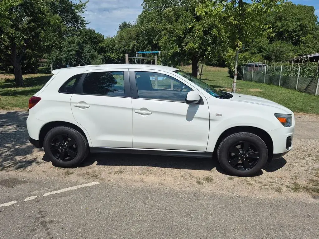 Gebraucht Mitsubishi ASX Inform 117 PS (86 kW) 2014 Weiß SUV