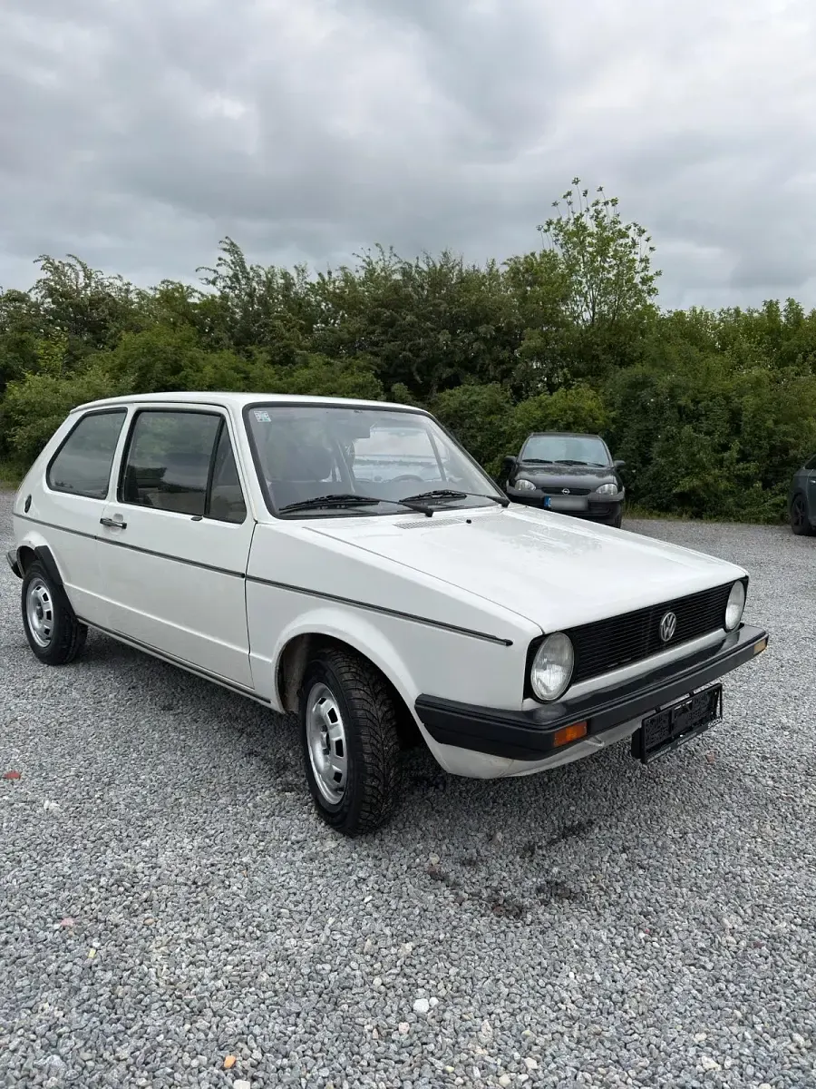 Gebraucht VW Golf I 60 PS (44 kW) 1982 Weiß Kleinwagen