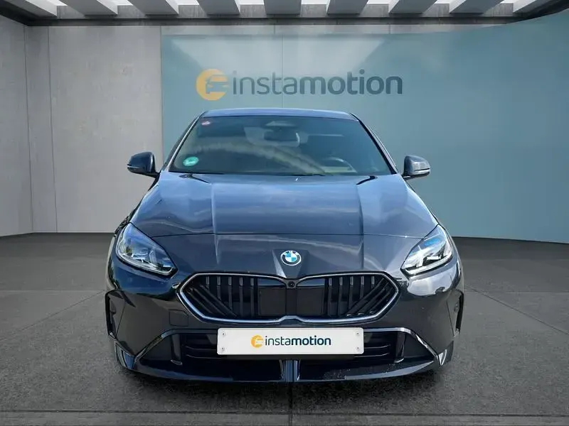 Gebraucht BMW 220 M Sport 156 PS (114 kW) 2025 Schwarz Coupé
