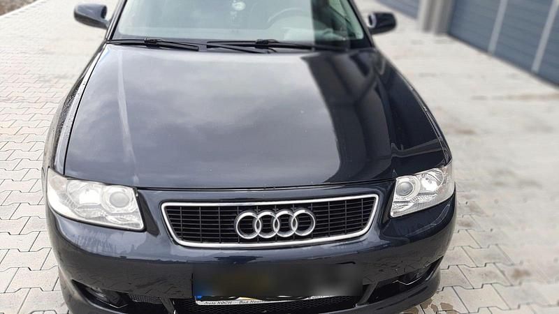 Schwarz Gebraucht 2003 Audi A3 Limousine | 1.450 € (Superpreis) - Bild 1/4