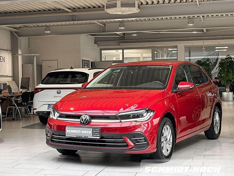 Gebraucht VW Polo Style 95 PS (69 kW) 2022 Rot Kleinwagen