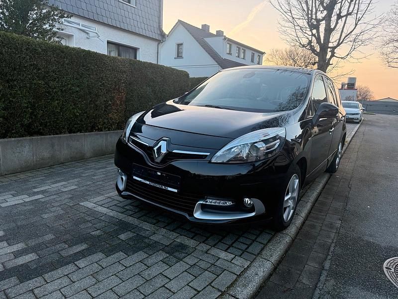 Gebraucht Renault Scénic III Bose Edition 110 PS (80 kW) 2015 Schwarz Van / Kleinbus