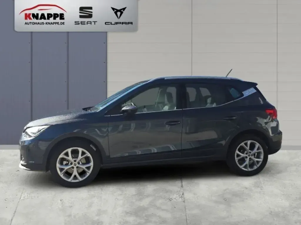 Gebraucht Seat Arona FR 150 PS (110 kW) 2024 Grau SUV
