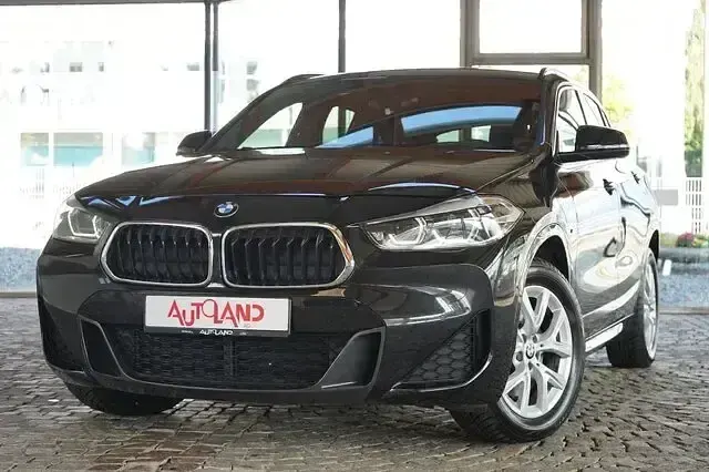 Gebraucht BMW X2 M Sport 192 PS (141 kW) 2023 Saphirschwarzmet. SUV