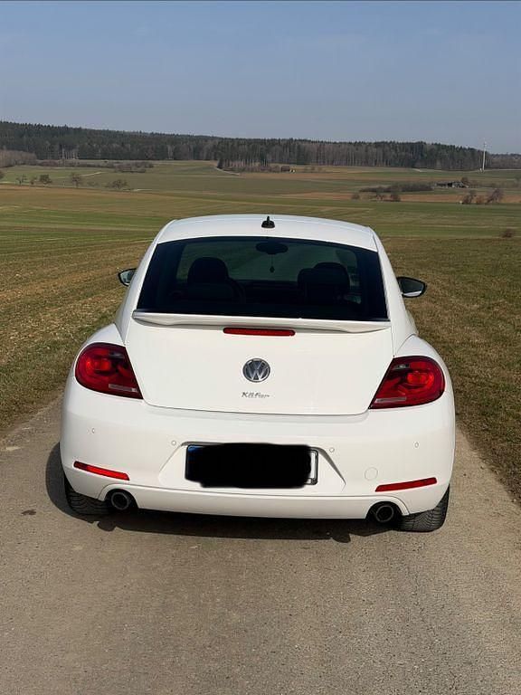 Gebraucht VW Beetle Sport 200 PS (147 kW) 2011 Weiß Kleinwagen