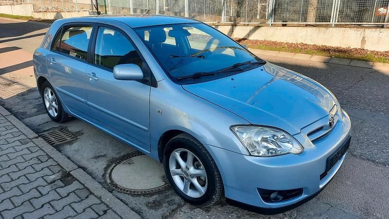 Gebraucht Toyota Corolla 110 PS (80 kW) 2005 Blau Limousine