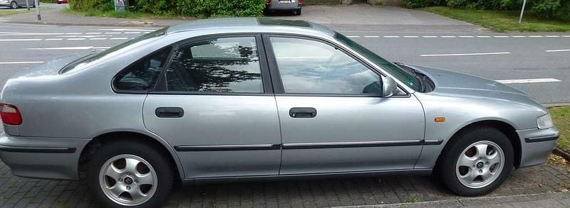 Silber Gebraucht 1995 Honda Accord EX Limousine | 2.300 € - Bild 1/4
