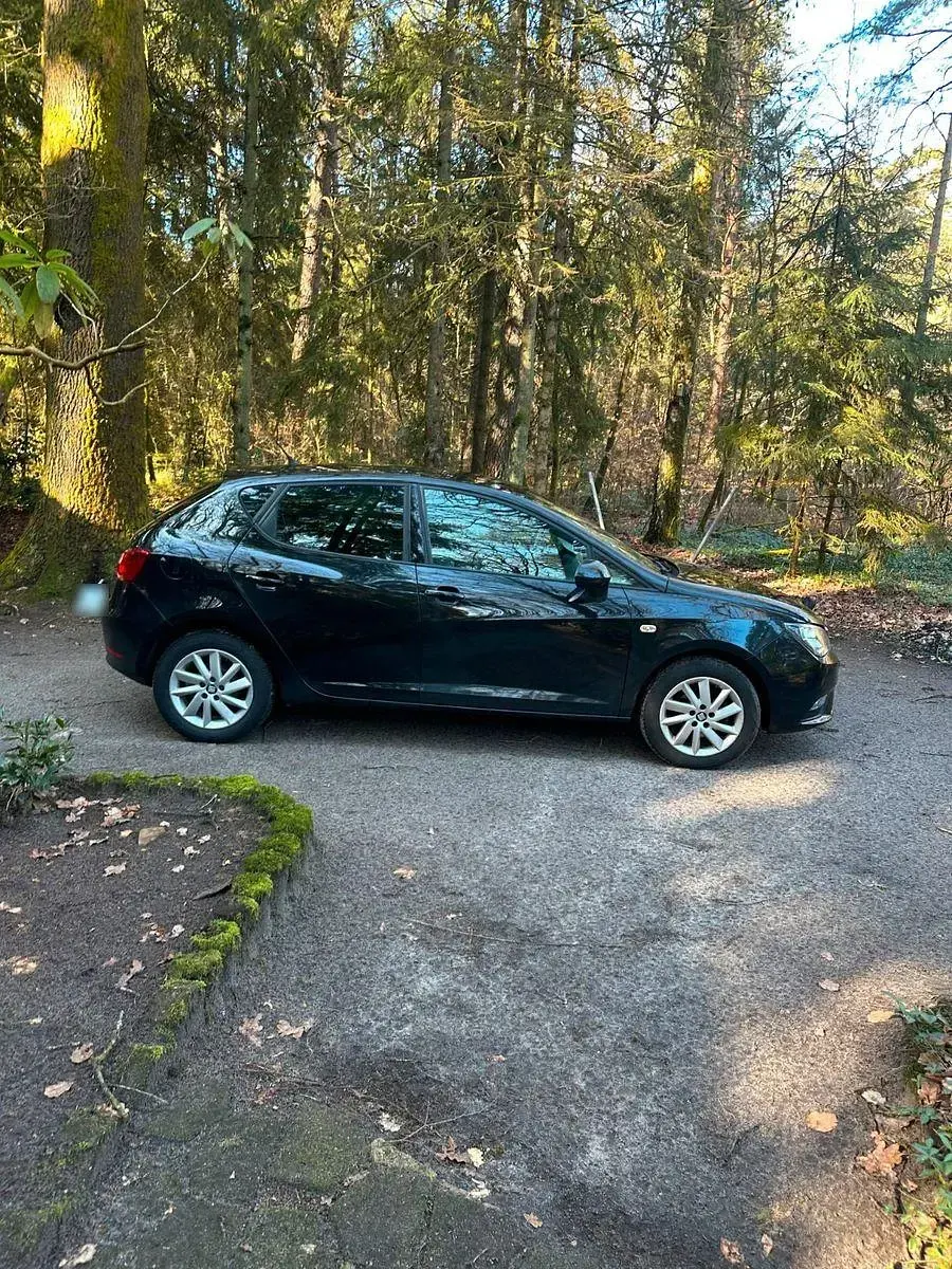 Gebraucht Seat Ibiza Style 69 PS (50 kW) 2015 Schwarz Limousine