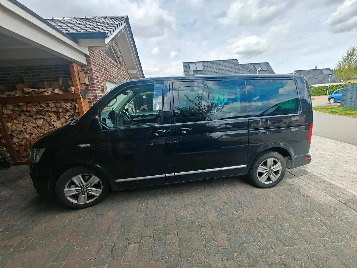 Usata VW T6 Highline 150 CV (110 kW) 2016 Nero Furgone