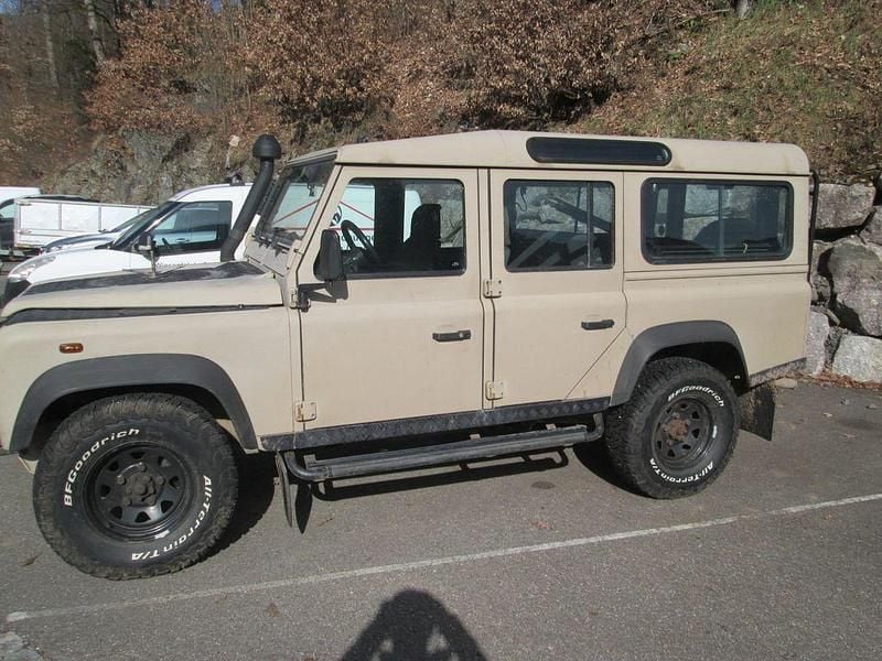 Gebraucht Land Rover Defender 122 PS (89 kW) 2004 Beige Kombi