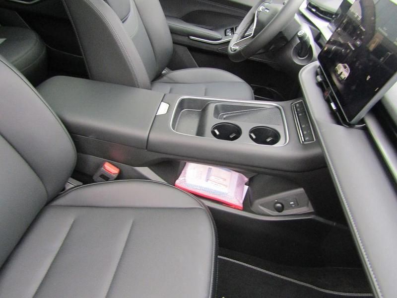 Neu Haval H6 Lux 243 PS (178 kW) 2026 Schwarz SUV