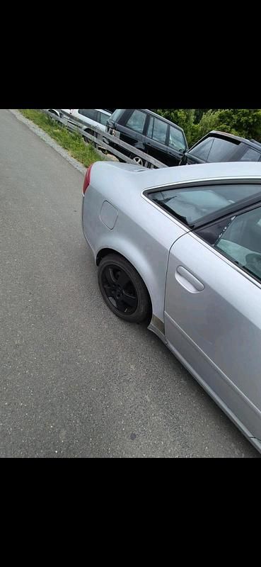 Gebraucht Audi A6 220 PS (161 kW) 2000 Silber Limousine