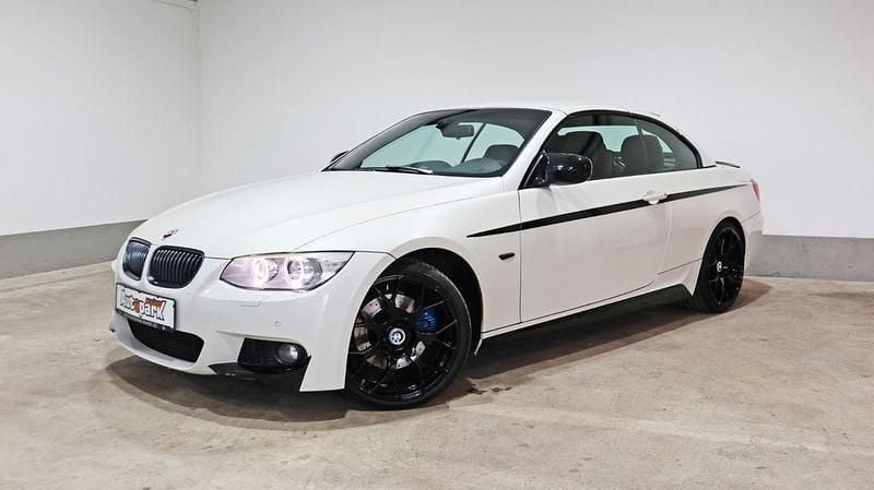 Weiß Gebraucht 2012 BMW 330 Cabriolet M Sport Cabrio | 12.000 € (Superpreis) - Bild 1/4
