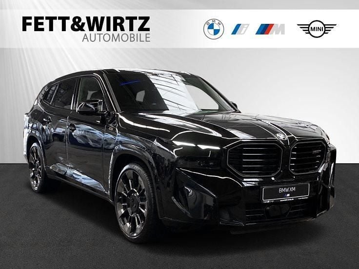 Saphirschwarz metallic Gebraucht 2024 BMW XM Performance SUV | 129.990 € (Etwas zu teuer) - Bild 1/2