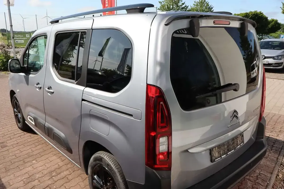 Gebraucht Citroën Berlingo PureTech 131 PS (96 kW) 2020 Stahlgrau metallic Van / Kleinbus