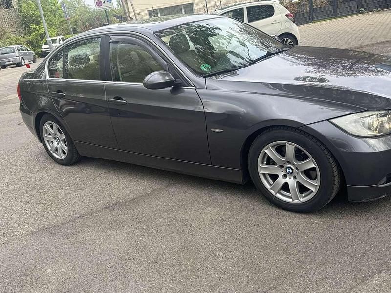 Usata BMW 325 218 CV (160 kW) 2005 Berlina