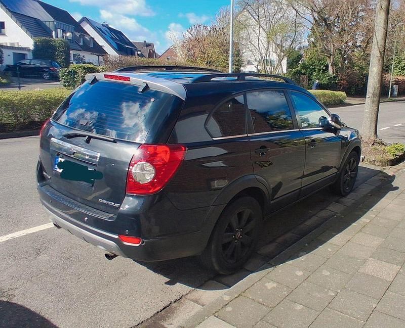Gebraucht Chevrolet Captiva LT 150 PS (110 kW) 2009 Schwarz SUV