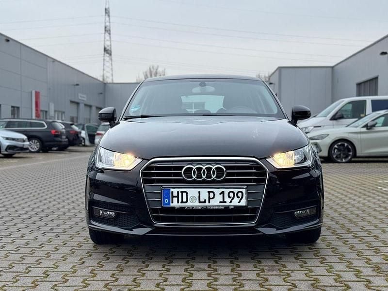 Schwarz Gebraucht 2018 Audi A1 Sportback Kleinwagen | 11.500 € (Guter Preis) - Bild 1/4