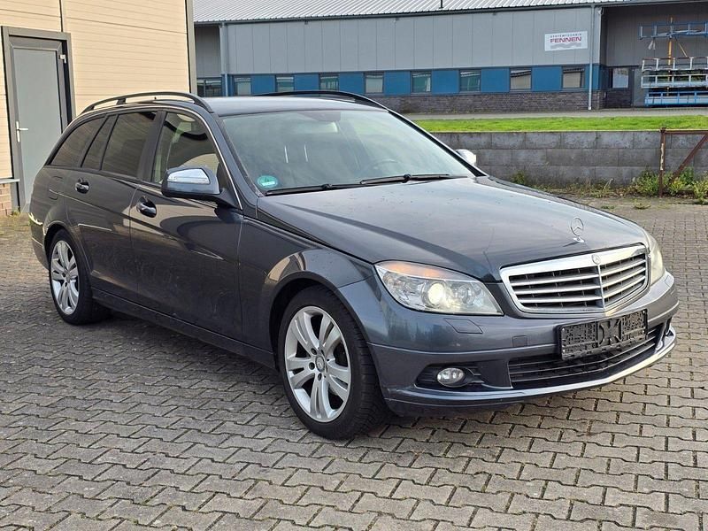 Gebraucht Mercedes C220 170 PS (125 kW) 2008 Grau Kombi