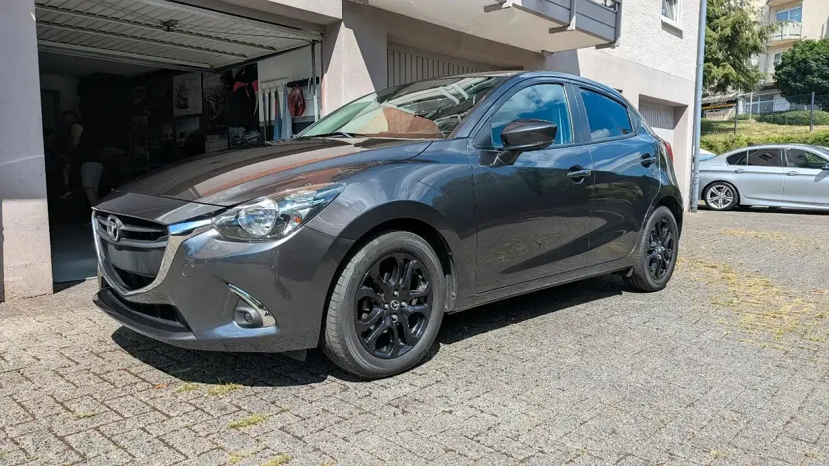 Gebraucht Mazda 2 Kizoku 75 PS (55 kW) 2019 Grau Limousine