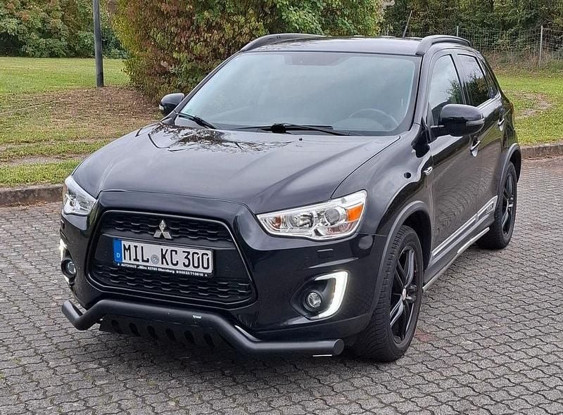 Schwarz Gebraucht 2016 Mitsubishi ASX Plus SUV | 11.900 € (Guter Preis) - Bild 1/4