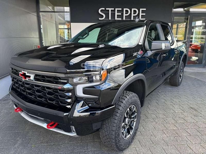 Schwarz Neu 2025 Chevrolet Silverado SUV | 82.900 € (Etwas zu teuer) - Bild 1/4