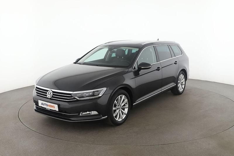 Grau Gebraucht 2018 VW Passat Highline Kombi | 18.820 € (Etwas zu teuer) - Bild 1/3