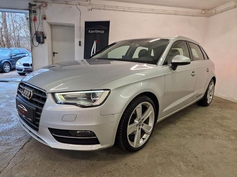 Gebraucht Audi A3 Sport 150 PS (110 kW) 2014 Silber Limousine