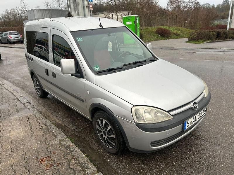 Gebraucht Opel Combo 87 PS (63 kW) 2002 Silber Van / Kleinbus