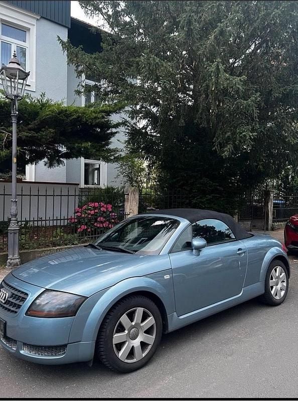 Blau Gebraucht 2002 Audi TT Roadster Cabrio | 2.800 € (Guter Preis) - Bild 1/4