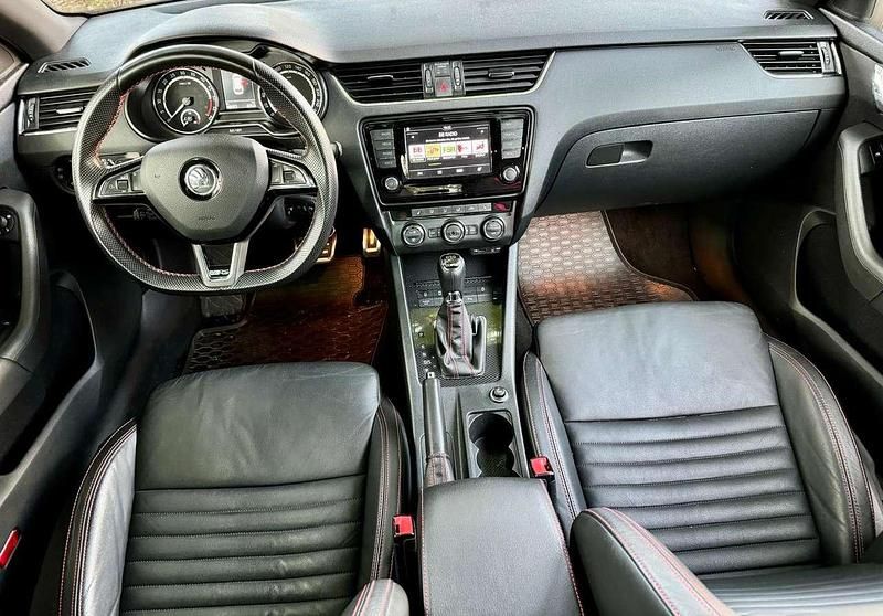 Gebraucht Skoda Octavia RS 184 PS (135 kW) 2016 Steel grau Kombi