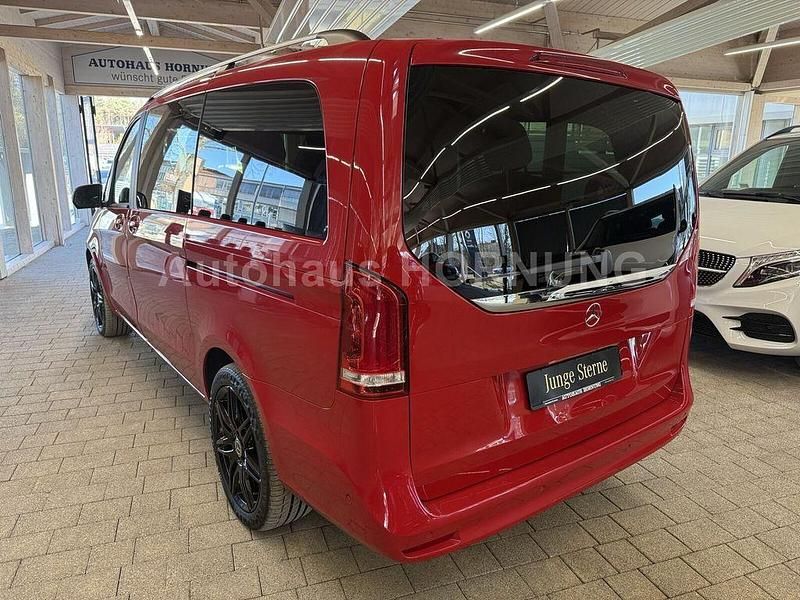Gebraucht Mercedes V300 Edition 237 PS (174 kW) 2023 Jupiterrot Van / Kleinbus